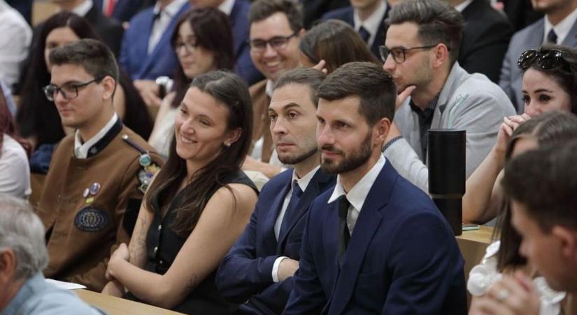 Durva emelés jön az egyetemeken: akár duplázódhatnak az ösztöndíjak