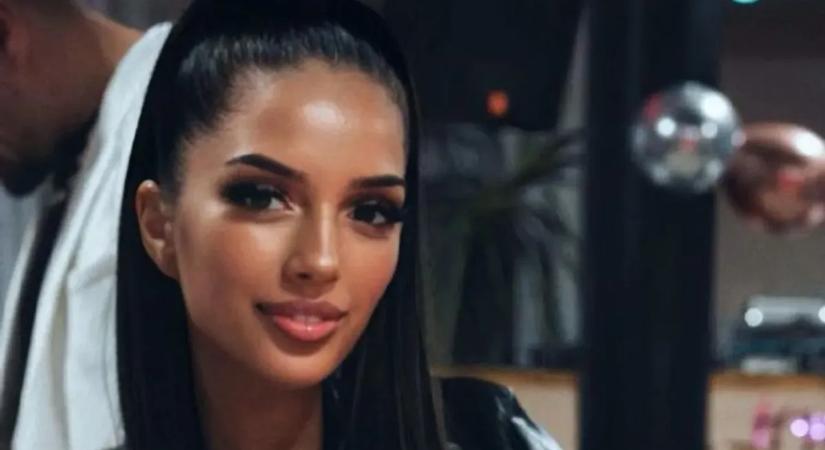 Kunu Alexandrának szerelmet vallott titokzatos párja – Na de akkor miért viseli még exférje nevét?