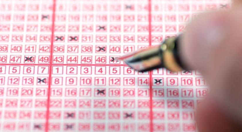 Kihúzták a hatoslottó nyerőszámait: 140 millió forint volt a tét