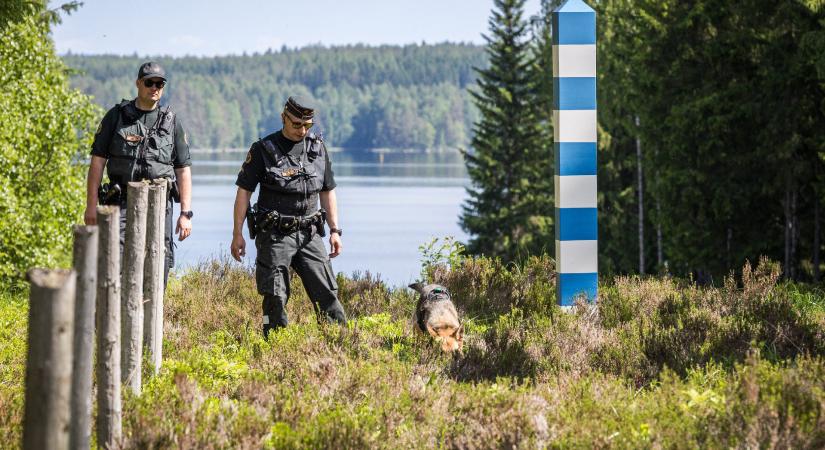 Tartós élelmiszer, tranzisztoros rádió – ez a Putyin-csomag