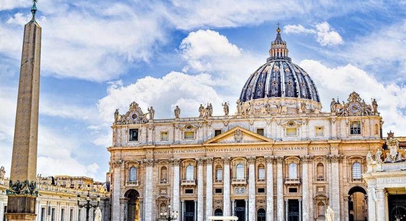 Megrendítő ereklyét mutat be a Vatikán vasárnap este