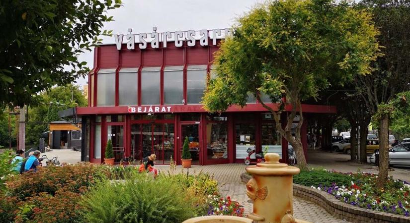 Végre igazi piacos kínálat jöhet: szintet lépne a siófoki Vásárcsarnok