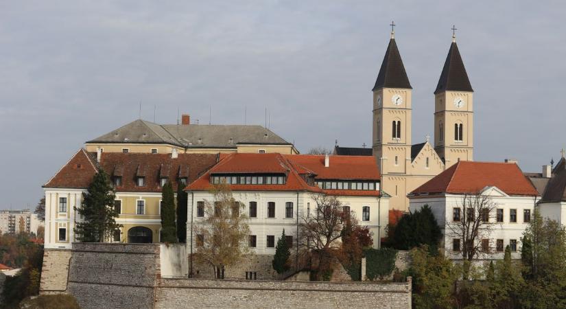 Mennyire ismered Veszprém vármegye városait?