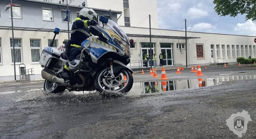 Ingyenes motorosképzést kínálnak a zalai rendőrök! Mutatjuk a részleteket