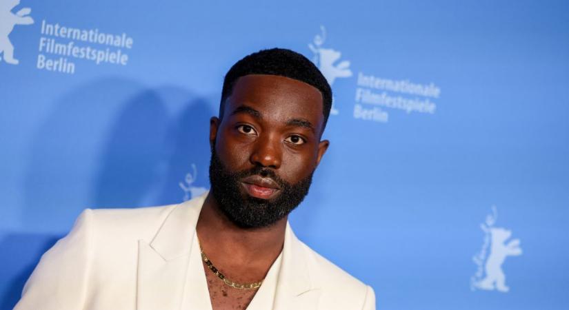 Halálos fenyegetéseket kapott a Pitont játszó Paapa Essiedu