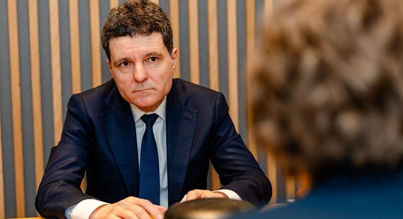 Nicusor Dan elmondta, mi lesz az elektronikus személyazonosítóval és a digitális pénztárcával