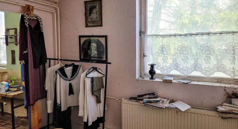 Urbex-felfedezés: döbbenetes, mit találták egy elhagyott iskolában
