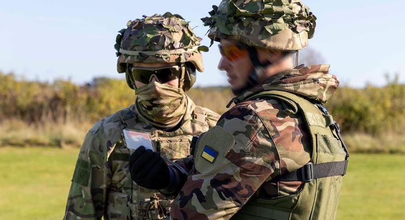 Ukrán katonák többé nem mennek külföldi katonai kiképzőtáborokba, mert a nyugati kiképzőknek nincsenek harci tapasztalataik