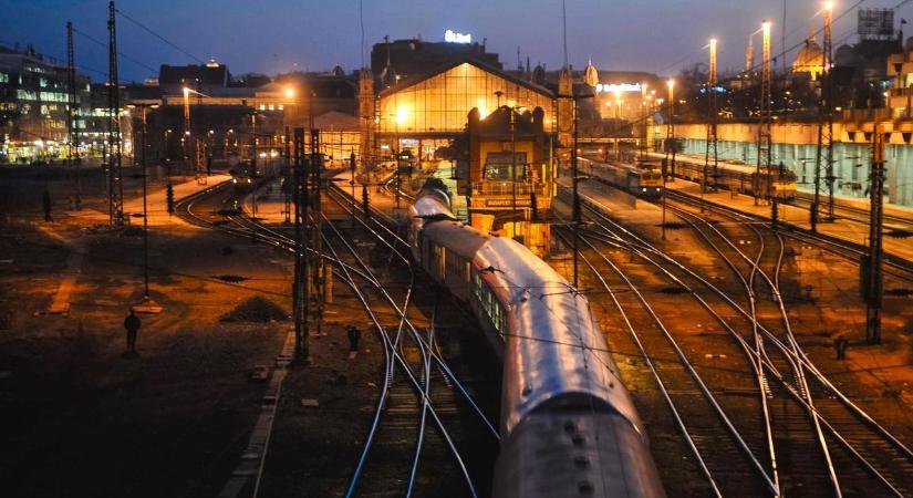 Baleset miatt késnek az Ausztriából érkező vonatok