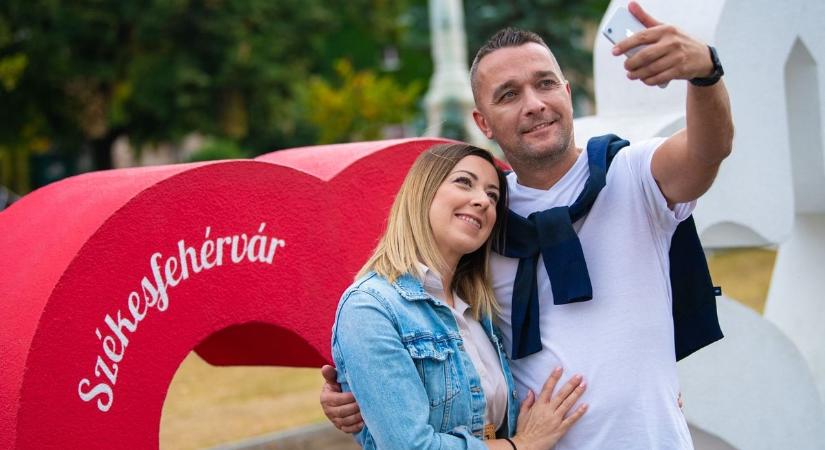 Várjuk a csodát, de félünk a „nemtől” – az ismerkedés lélektana férfiszemmel