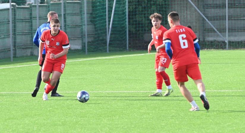 Könnyen adta meg magát a nehéz helyzetben lévő Tiszaföldvár