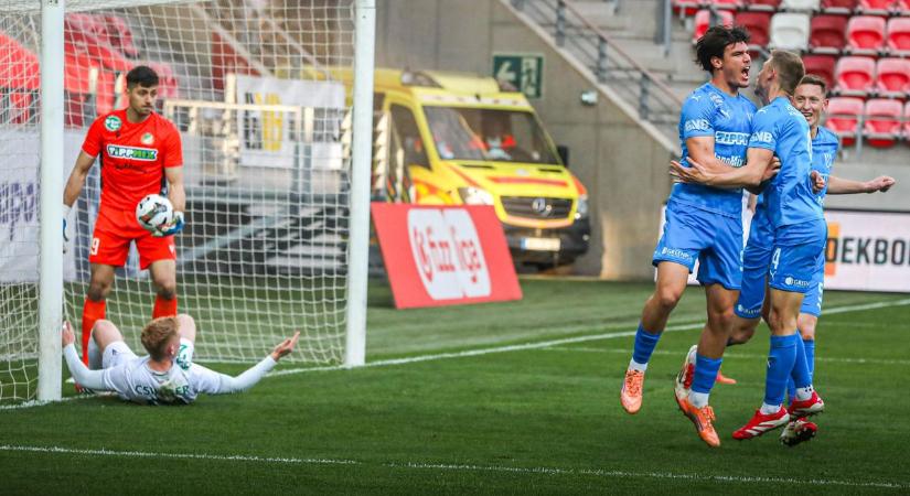 Életveszélyes volt a két gólt is szerző válogatott játékos – Ezúttal csak a hazaiak éltették a Kazincbarcikát