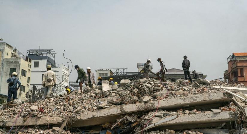 Csótányinvázió indult Szingapúrban: kamerás kiborgok lepik el a csatornákat – földrengés idején lesznek igazán hasznosak