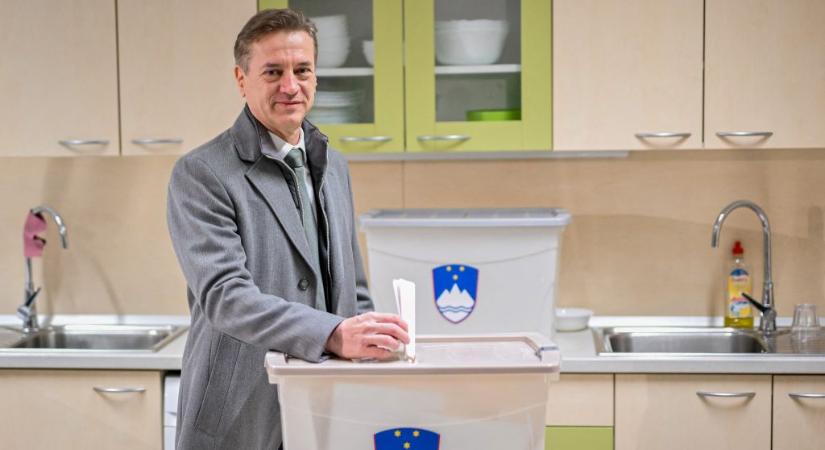Szlovén exit poll: nem Orbán szövetségesének áll a zászló