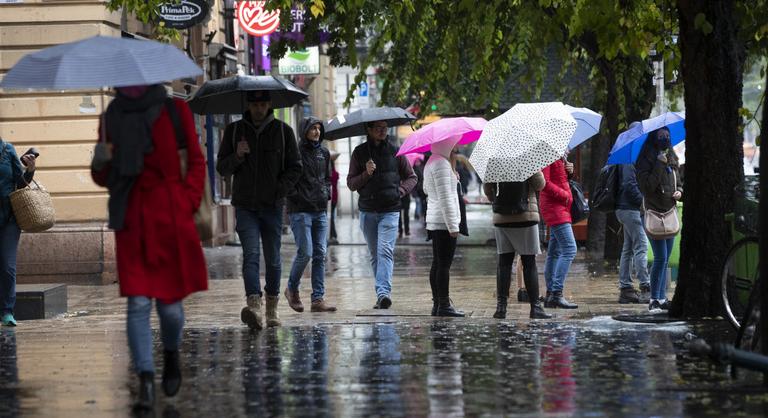 Megbolondul az időjárás: eső, fagy, sőt hó is lehet