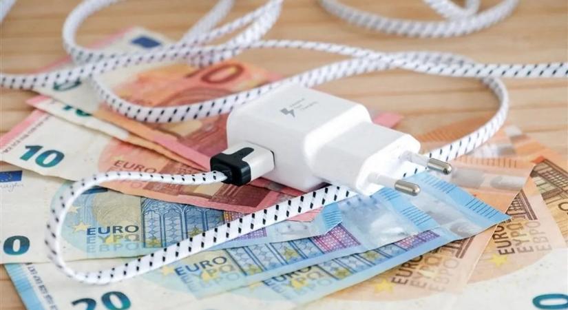 Elszálltak a rezsiköltségek: vészharangot kongattak Nagy-Britanniában