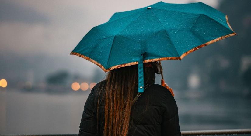 Nem árt magunknál tartani az esernyőt hétfőn