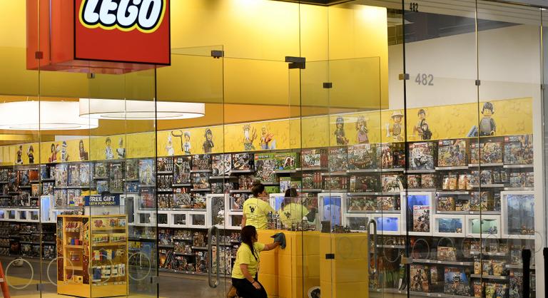 Hatalmas dobásra készül a LEGO idén nyáron