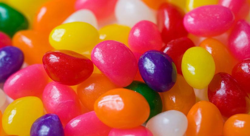 Kvíz: a mai fiatalok azt se tudják, mi ez, te viszont ezen nőttél fel, 10 retro édesség, amiért remegő kézzel adtuk oda az aprópénzt