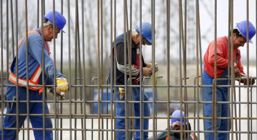 Megmerevedett bérkülönbségek: ugyanaz a munka, mégis óriási eltérés