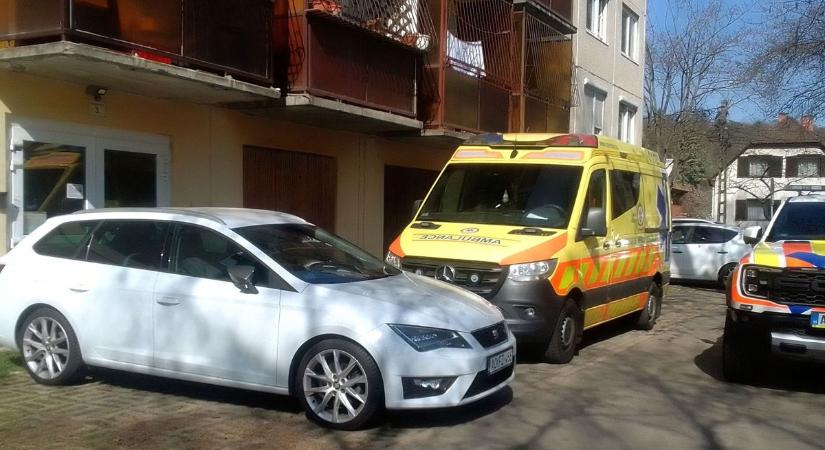 Szabálytalan parkolás Borsodban – amikor perceken múlhat egy élet