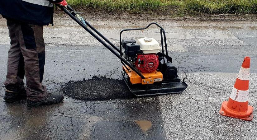 Lassulhat a forgalom Miskolc több főútvonalán