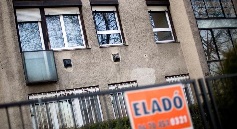 Jó hír a lakásvásárlóknak: bővül a kínálat az ingatlanpiacon, erősödik az alkupozíciójuk