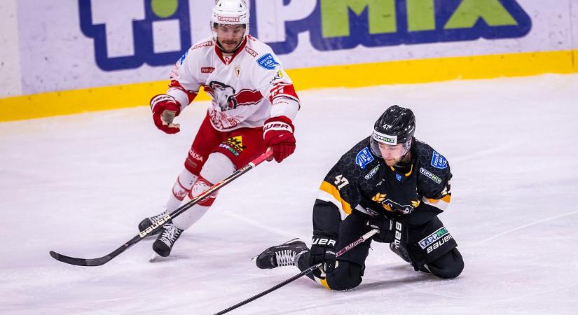 A hosszabbításban bukták el a továbbjutást a debrecen hokisok