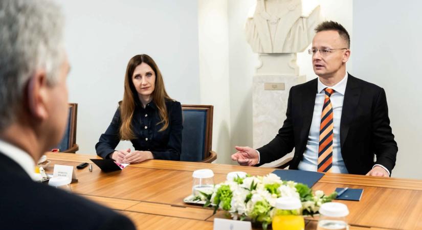 Orbán Viktor utasítást adott a Szijjártó Péter lehallgatásával kapcsolatos információk haladéktalan kivizsgálására