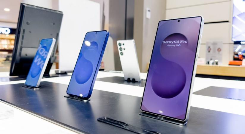 Itt a történelmi áttörés – Samsung mobilokon is megjelenik az AirDrop