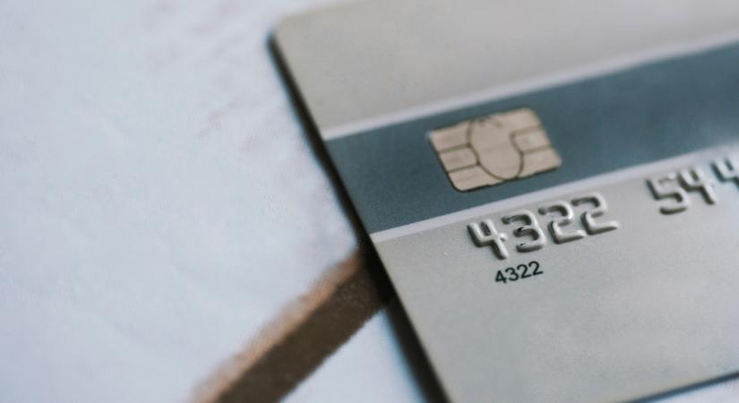 Rengeteg magyar került veszélybe: pillanatok alatt gigászi összegeket emelhetnek le a számládról, ha bedőlsz ennek az új csalásnak