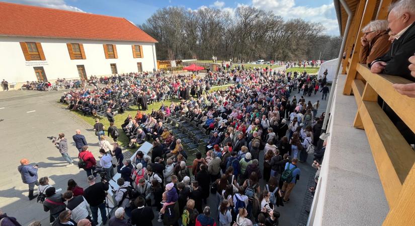 Több százan tisztelegtek Rákóczi emléke előtt a Felvidéken
