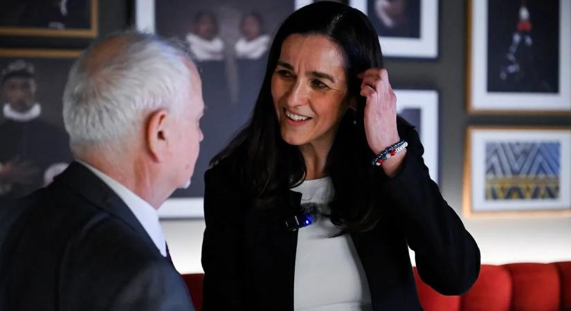 Külföldi szolgálatokkal működik együtt – Gulyás Gergely leleplezte a magát újságírónak kiadó ügynököt