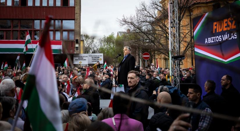 Orbán Viktor Kecskeméten folytatja országjárását