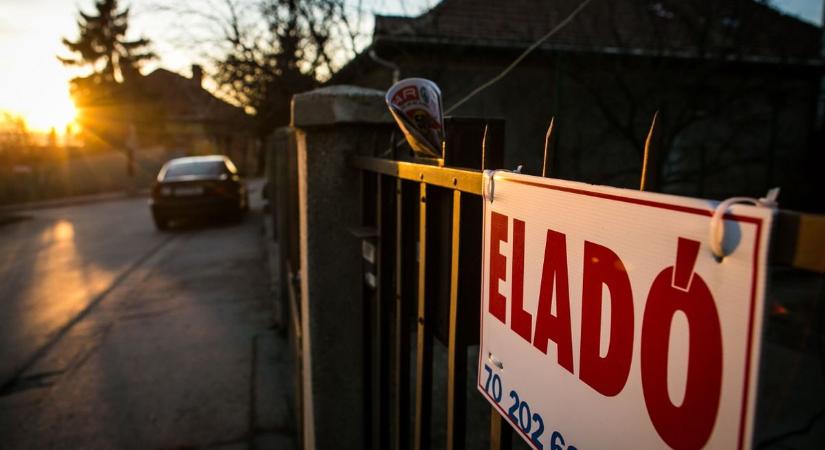 Megállt a drágulás: tetőpontra értek az ingatlanárak, de vajon jön-e a zuhanás?