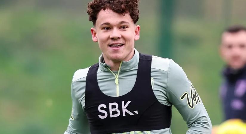 Tóth Alex Gucci ruhában jelent meg, Robbie Keane nem hagyta szó nélkül