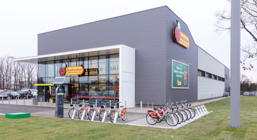 A Biedronka érdeklődik a Carrefour lengyelországi üzletei iránt