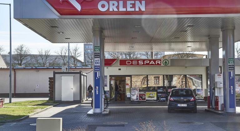 Korlátozták a vásárolható üzemanyag mennyiségét több mint 30 magyar benzinkúton