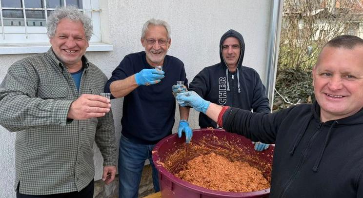 DISZNÓVÁGÁS – Hrabovszki és Ovádi együtt buliztak