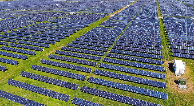 Kína zöld szuperhatalom lenne? Ez csak mítosz, másra kell figyelni a pekingi energiapolitika kapcsán