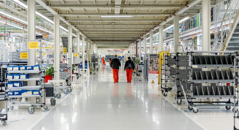 Óriási bérszakadék a fizikai munkánál: egyre kevesebb képzetlen dolgozóra van szükség