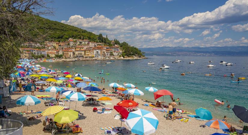 A közel-keleti válság átrendezte az utazási keresletet, a magyarok a biztonságosabb európai célpontok felé fordulnak