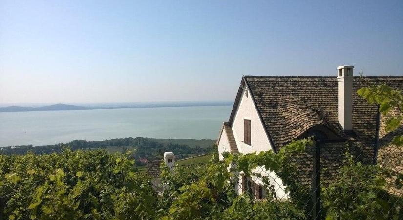 Badacsony hívogat: tavaszi kalandok és gasztronómia a Balaton partján