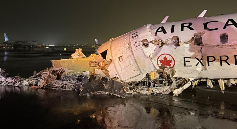 Mindkét pilóta meghalt a New York-i reptéren, rengeteg a sérült