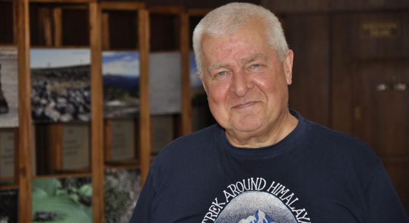 Főhajtás Berzsenyi emléke előtt – Papp János önálló esttel érkezett a TIT-be