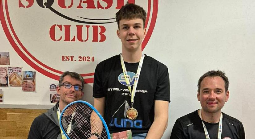 Egri Squash SE: a 17 éves Vida Benjámin felnőttversenyt nyert