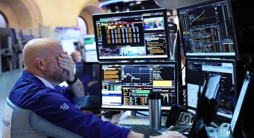 Kitárazás: nem csak a részvényektől, de az aranytól és a kötvényektől is szabadulnak a befektetők