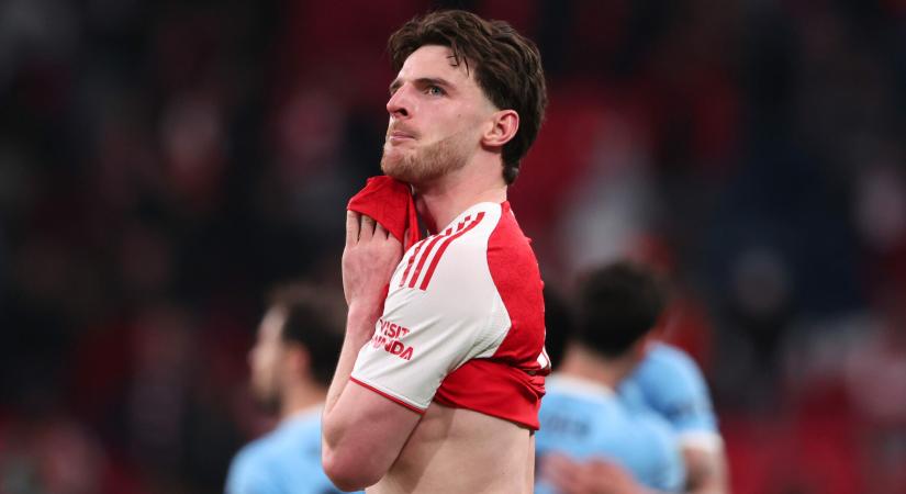 Sokkoló felvételek Rice-ról, az Arsenalnál már a legrosszabbtól tartanak