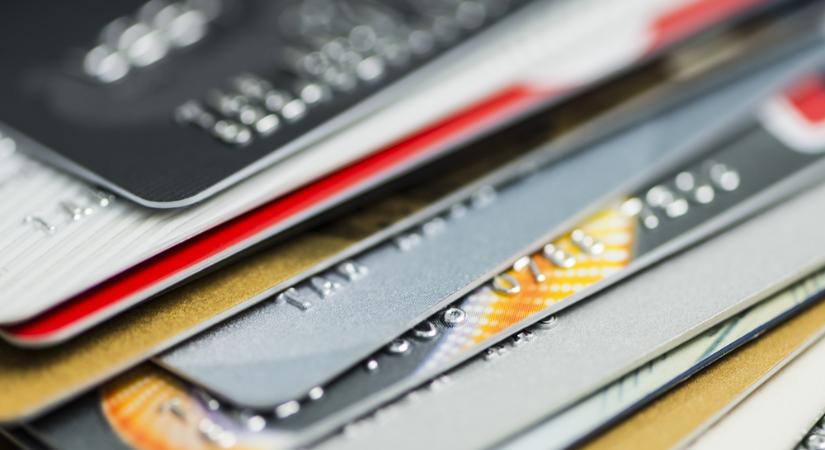 Fontos bejelentés érkezett a magyarok kedvenc fizetési kártyáiról!