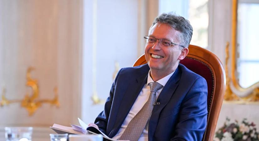 Hankó Balázs: márciusra valamennyi szakképző intézmény felkészült az MI oktatására